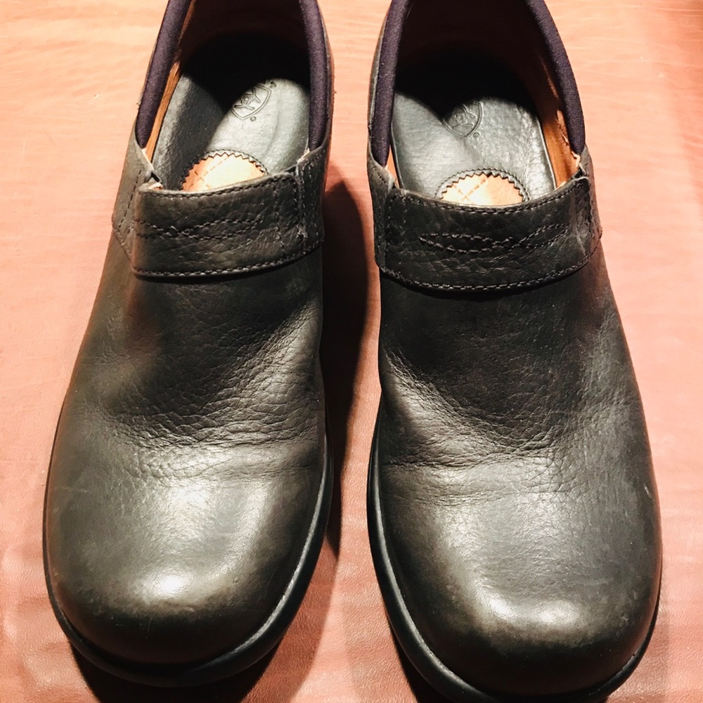 Ariat clog slip on shoes